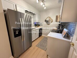 179 High Creek Dr in Roswell, GA - Building Photo - Building Photo