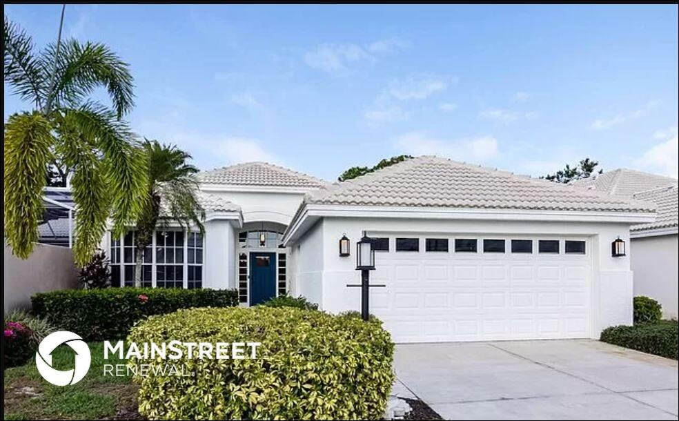 214 Vestavia Dr in Venice, FL - Building Photo
