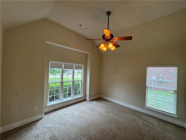 407 Lyndal Ln in Bentonville, AR - Building Photo - Building Photo
