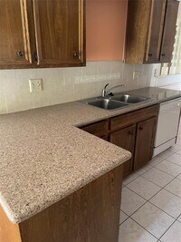 11050 Thackery Ln photo'