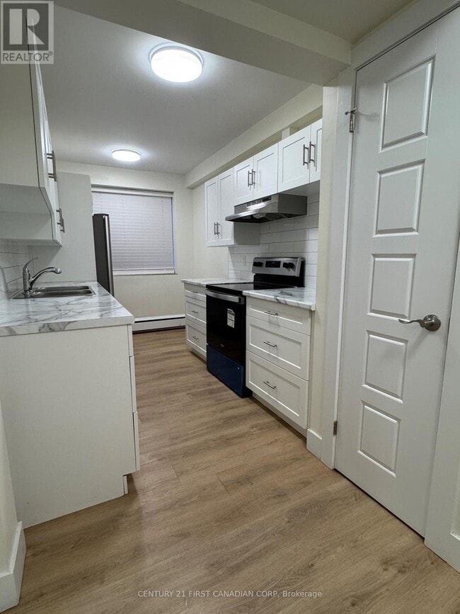 property at 75 High St