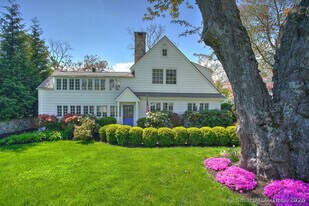 158 Hillspoint Rd in Westport, CT - Building Photo