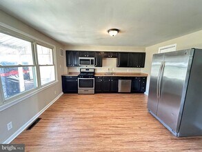 7939 Gough St in Baltimore, MD - Building Photo - Building Photo