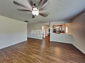 643 Daniel Ct in Westfield, IN - Building Photo - Building Photo