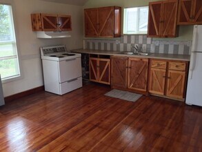 2104 S Pearl St in Centralia, WA - Building Photo - Building Photo