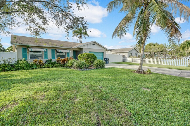 property at 6863 19th Ave S