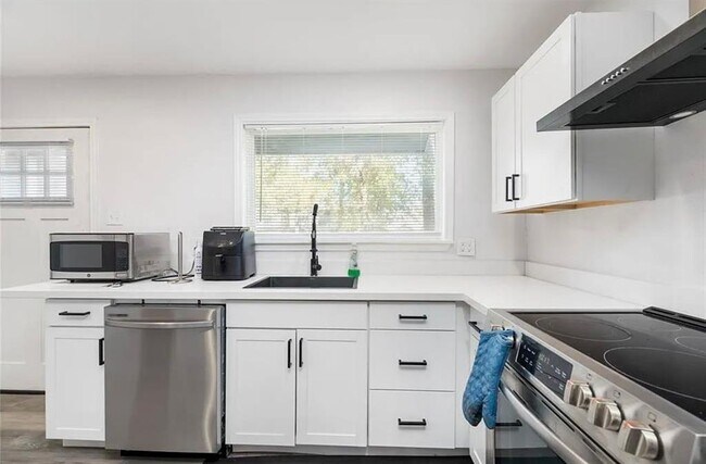 607 Cactus Dr in Conroe, TX - Building Photo - Building Photo