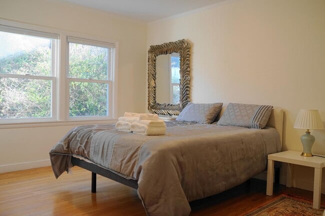 851 Ocean Ave in San Francisco, CA - Building Photo - Building Photo