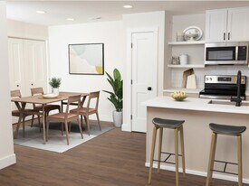 Highland Park Apartments in Springfield, MO - Building Photo