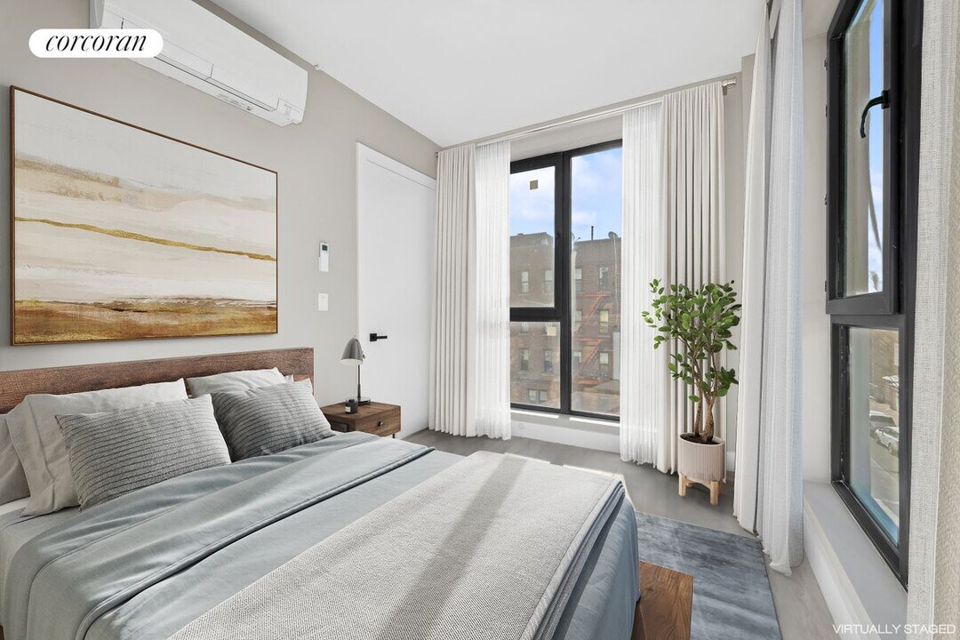 1020 Rogers Ave in Brooklyn, NY - Building Photo