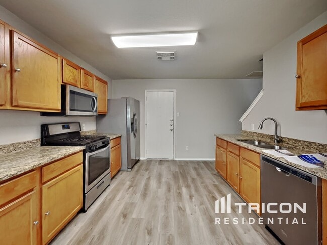 12439 Sterlingstone Dr in Houston, TX - Building Photo - Building Photo