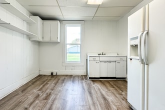 622 E Stuart St in Clarinda, IA - Foto de edificio - Building Photo