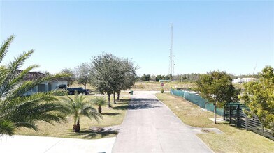 18961 SW 359th St in Homestead, FL - Building Photo - Building Photo