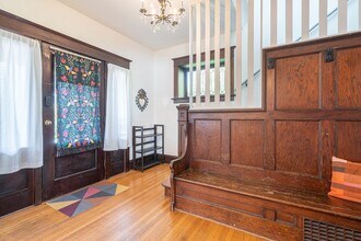 4128 NE 10th Ave in Portland, OR - Building Photo - Building Photo