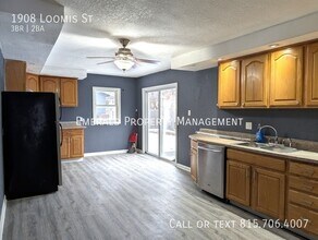 1908 Loomis St in Rockford, IL - Building Photo - Building Photo