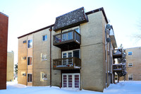 740 Piper Ln in Prospect Heights, IL - Foto de edificio - Building Photo