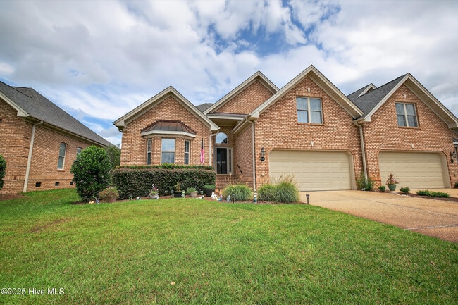 property at 3253 Gardenwood Dr