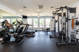 Diamond Club Apartments in Warrensburg, MO - Foto de edificio - Interior Photo