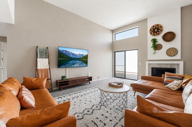 property at 5924 E Aire Libre Ln