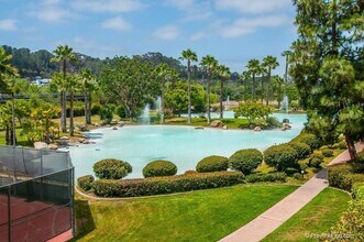 5865 Friars Rd in San Diego, CA - Building Photo - Building Photo