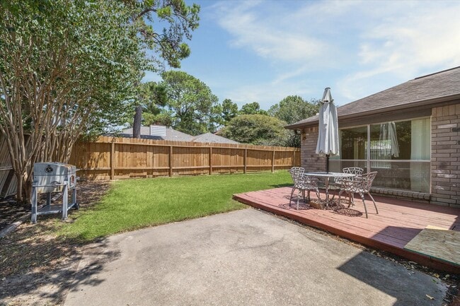 property at 16330 Leamington Ln