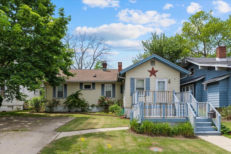 309 S River Walk in Penns Grove, NJ - Building Photo