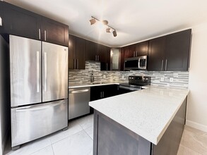 9934 NW 6th Pl in Plantation, FL - Building Photo - Building Photo