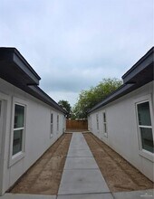 11 Dragonfly St in Mission, TX - Building Photo - Building Photo