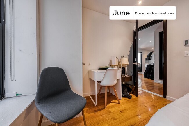Private bedroom in 6 bed/2 bath Home in New York, NY - Foto de edificio - Building Photo