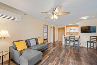 80 Kunihi Ln in Kahului, HI - Building Photo - Building Photo