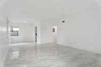 1754 Marseille Dr in Miami Beach, FL - Building Photo - Building Photo