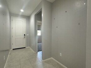 7303 S Via Tierra Mesa in Tucson, AZ - Building Photo - Building Photo