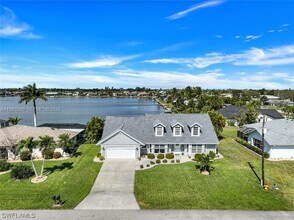 407 SW 37th St in Cape Coral, FL - Building Photo - Building Photo