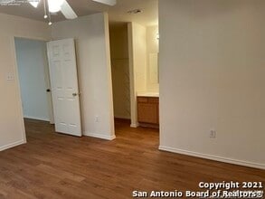 11249 Terra Loop Rd in San Antonio, TX - Building Photo - Building Photo