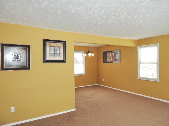 19406 Lanbury Ave in Warrensville Heights, OH - Building Photo - Building Photo