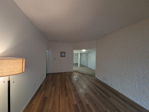 1071 Lancaster Blvd in Mechanicsburg, PA - Building Photo - Building Photo