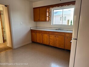 901 S Webster Ave in Scranton, PA - Building Photo - Building Photo