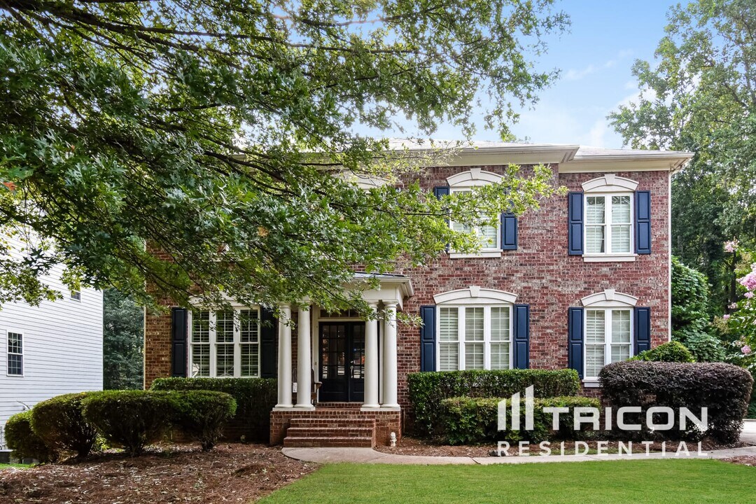 314 Bennington Pl in Canton, GA - Foto de edificio
