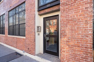 49 Eagle St in Brooklyn, NY - Building Photo - Building Photo