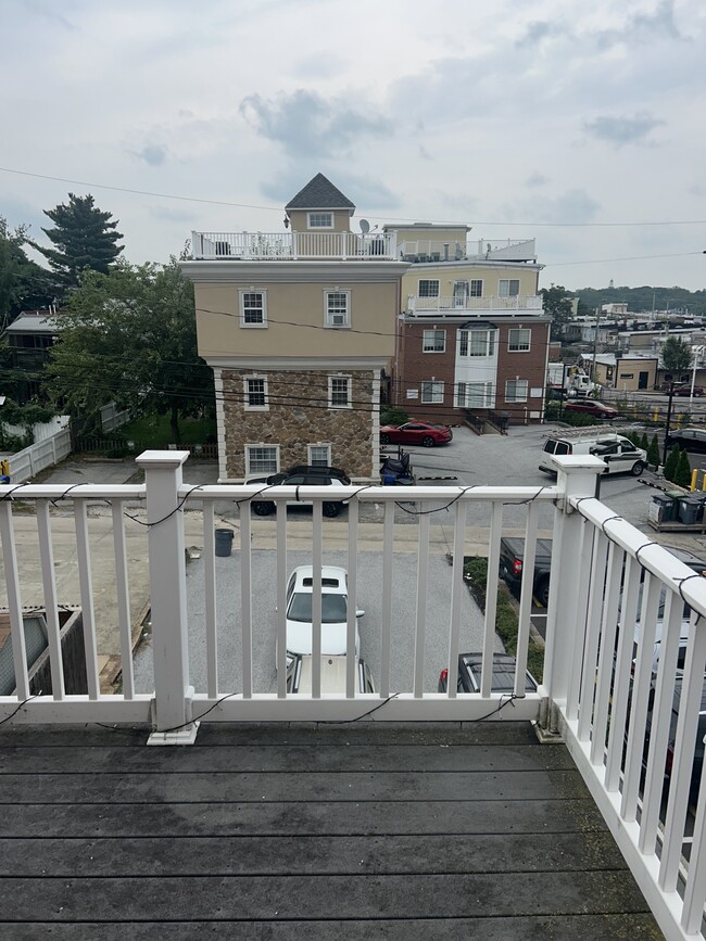 3621 Roland Ave, Unit 3