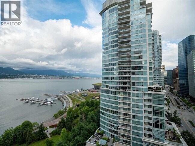 1169 W Cordova St in Vancouver, BC - Building Photo - Building Photo