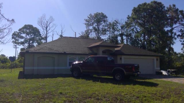 723 Da Vinci Ave S in Lehigh Acres, FL - Foto de edificio