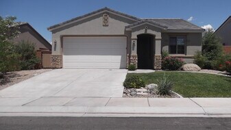 470 S 6250 W in Hurricane, UT - Building Photo