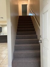 896 N Cota St in Corona, CA - Building Photo - Building Photo