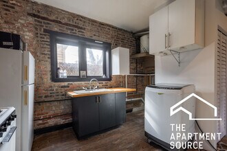 639 N Troy St in Chicago, IL - Building Photo - Building Photo