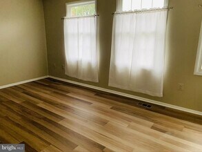 4 Mountain Laurel Ct in Gaithersburg, MD - Building Photo - Building Photo