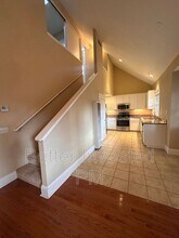 2065 Hoen Ave in Santa Rosa, CA - Building Photo - Building Photo
