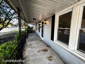 715 Fisher Ferry St in Thomasville, NC - Building Photo - Building Photo