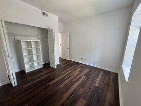 5367 Pershing Ave, Unit #6 in St. Louis, MO - Building Photo