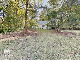 1427 Hillside Pl SE in Conyers, GA - Building Photo